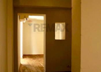 Hall / corridoio - Commercial Premises Via San Carlo
16, Reggio nell'Emilia - photo 11