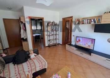 Soggiorno - Appartamento via salvador allende
 
8, Vergiate - foto 9