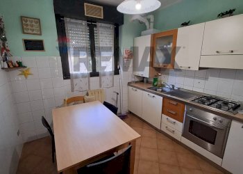 Cucina - Appartamento via salvador allende
 
8, Vergiate - foto 12