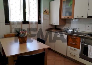 Cucina - Three-room apartment via salvador allende
 
8, Vergiate - photo 19