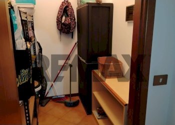 Hall / corridoio - Three-room apartment via salvador allende
 
8, Vergiate - photo 34