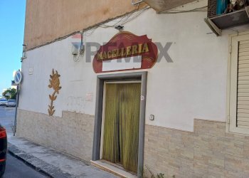 Edificio all\'aperto - Negozio Granciara, Porto Empedocle - foto 2
