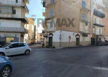 Edificio all\'aperto - Negozio Granciara, Porto Empedocle - foto 15