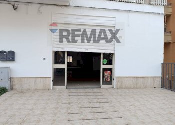 Edificio all\'aperto - Attività Commerciale Via Aldo Moro
172, Favara - foto 2