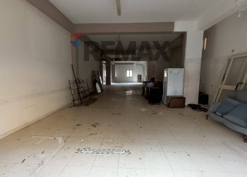 Hall / corridoio - Attività Commerciale Via Aldo Moro
172, Favara - foto 5