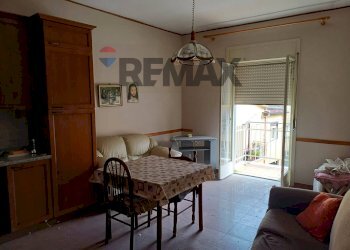 cucina - Casa indipendente via Arco Mendolia
 
10, Favara - foto 13
