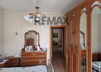 Camera / camera da letto - Casa indipendente via Arco Mendolia
 
10, Favara - foto 16