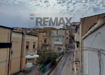 Edificio all\'aperto - Casa indipendente via Arco Mendolia
 
10, Favara - foto 31