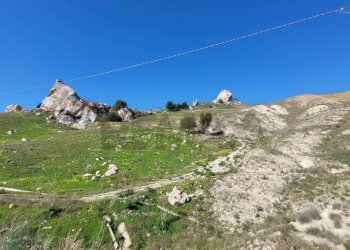 Vista delle montagne - Terreno agricolo Contrada San Benedetto
snc, Favara - foto 6