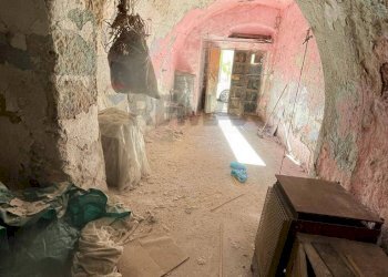 Stanza vuota - Magazzino Via Palermo
23, Favara - foto 6