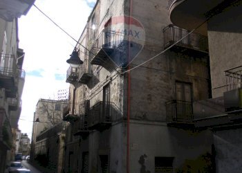 Edificio all\'aperto - Casa indipendente Vicolo Vita
 
8, Favara - foto 4