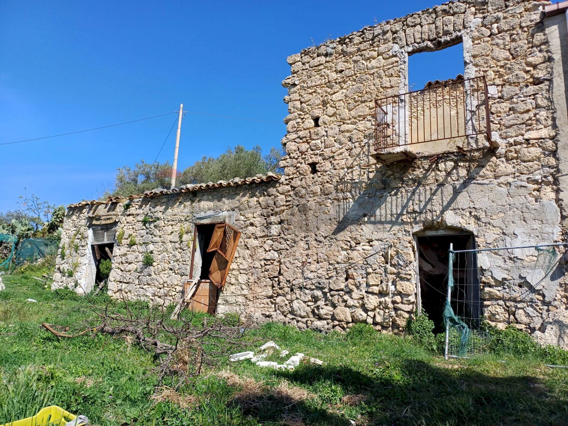 Casa all\'aperto - Terreno agricolo Contrada Poggio del Conte, Favara - foto 1
