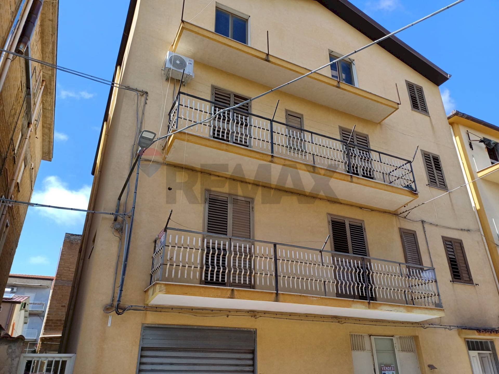 Edificio all\'aperto - Apartment Viale Europa
 
41, Favara - photo 1