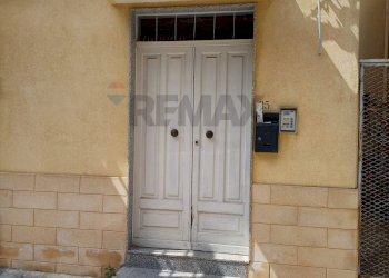 Casa all\'aperto - Appartamento Viale Europa
 
41, Favara - foto 2