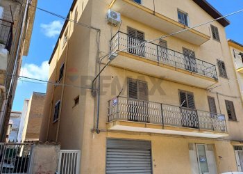 Edificio all\'aperto - Appartamento Viale Europa
 
41, Favara - foto 19