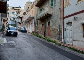 Edificio all\'aperto - Casa indipendente Favara - foto 4