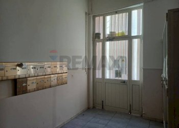 ingresso scala - Quadrilocale via Adige
 
27, Favara - foto 4