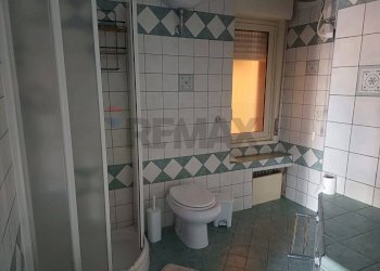 Bagno - Quadrilocale via Adige
 
27, Favara - foto 26