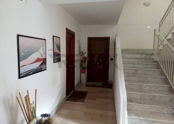 pianerottolo - Apartment Vicolo Giuseppe Verdi
 
42, Grotte - photo 13