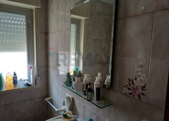 Bagno - Apartment Vicolo Giuseppe Verdi
 
42, Grotte - photo 19