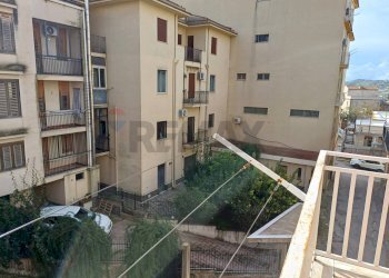 panorama circostante - Apartment Vicolo Giuseppe Verdi
 
42, Grotte - photo 31