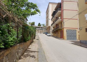 Edificio all\'aperto - Appartamento corso Vittorio Veneto
 
38 G, Favara - foto 4