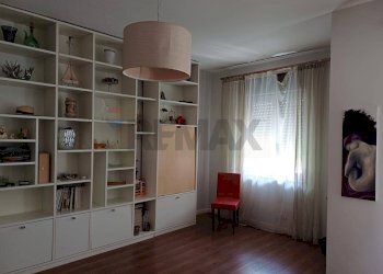 Camera / camera da letto - Appartamento corso Vittorio Veneto
 
38 G, Favara - foto 12