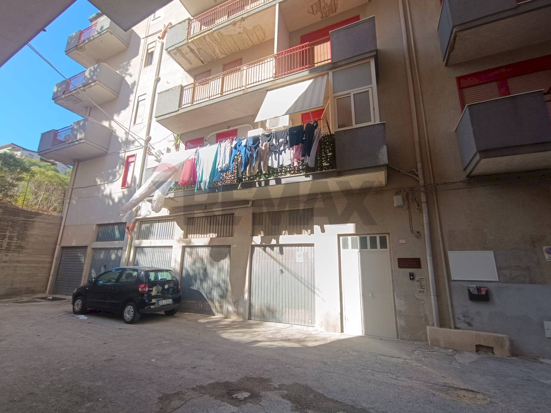 Edificio all\'aperto - Apartment Viale Aldo Moro
255, Favara - photo 3