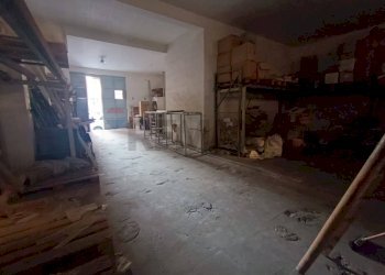 Parcheggio - Casa indipendente Via Ferdinando Magellano
 
43, Favara - foto 7