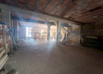 Parcheggio - Casa indipendente Via Ferdinando Magellano
 
43, Favara - foto 9