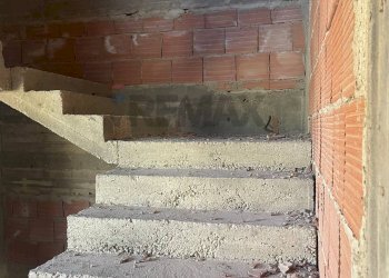 Scale - Independent house Via Vittorio De Sica, Agrigento - photo 10