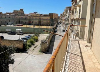 Balcone - Appartamento Piazza Antonio Licata
 
1, Favara - foto 20