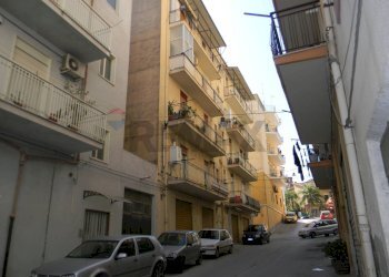 Edificio all\'aperto - Appartamento Via Papa Giovanni XXIII
 
6, Favara - foto 2