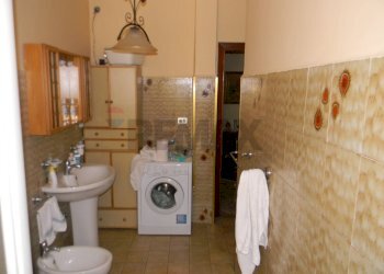 Bagno - Appartamento Via Papa Giovanni XXIII
 
6, Favara - foto 15