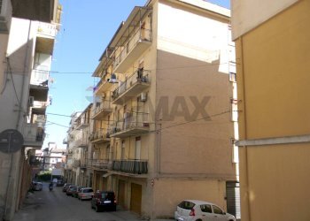 Edificio all\'aperto - Appartamento Via Papa Giovanni XXIII
 
6, Favara - foto 21