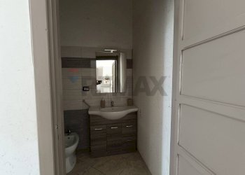 Bagno - Independent house Scalo Caldare
 
53, Aragona - photo 13
