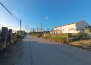 Edificio all\'aperto - Independent house Scalo Caldare
 
53, Aragona - photo 33
