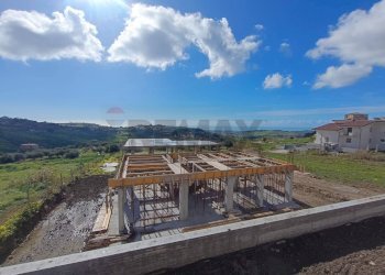 Edificio all\'aperto - Villa Via Costantino
 
SNC, Favara - foto 11