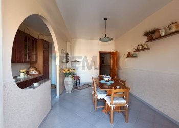 Sala da pranzo - Appartamento Viale Aldo Moro
 
255, Favara - foto 8