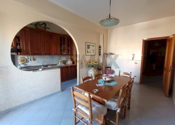Sala da pranzo - Appartamento Viale Aldo Moro
 
255, Favara - foto 9