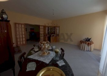 Sala da pranzo - Appartamento Viale Aldo Moro
 
255, Favara - foto 16