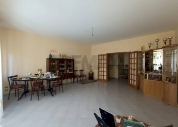 Sala da pranzo - Appartamento Viale Aldo Moro
 
255, Favara - foto 18