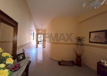 Hall / corridoio - Appartamento Viale Aldo Moro
 
255, Favara - foto 19