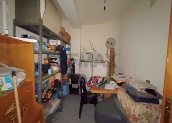 Dispensa di stoccaggio - Appartamento Viale Aldo Moro
 
255, Favara - foto 22