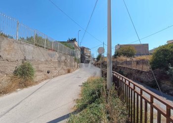 Balcone - Casa semi indipendente Don Giuseppe Arcieri
 
4, Favara - foto 4