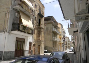 Edificio all\'aperto - Casa indipendente Via Cola Di Rienzo
 
29, Favara - foto 6