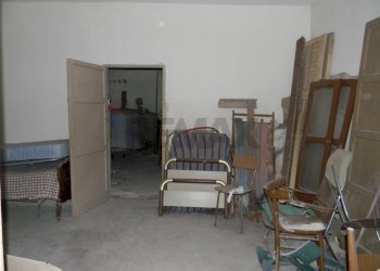 Terrazza - Casa indipendente Via Cola Di Rienzo
 
29, Favara - foto 9
