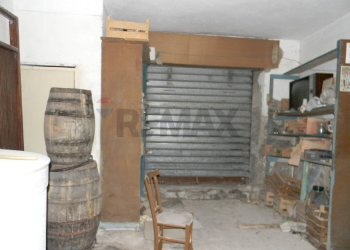 Parcheggio - Casa indipendente Via Cola Di Rienzo
 
29, Favara - foto 14