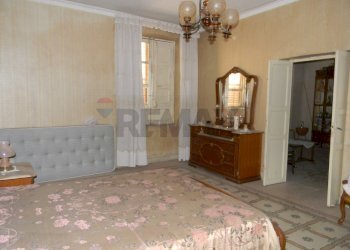 Camera / camera da letto - Casa indipendente Via Cola Di Rienzo
 
29, Favara - foto 22