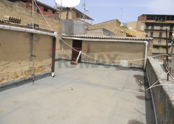 Terrazza - Casa indipendente Via Cola Di Rienzo
 
29, Favara - foto 35